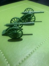 1/32 Napoleonic 2 pounder portable  cannons x 2 . Mint condition and rare.