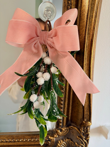 Christmas hanging mistletoe - christmas,
