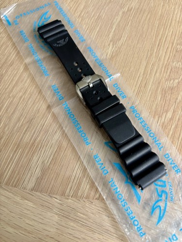 Squale 22mm black rubber - squale,