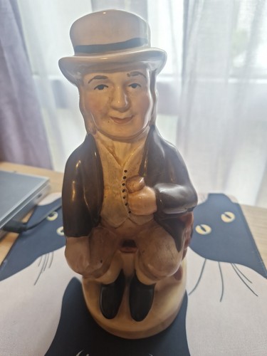 Toby jug - toby,