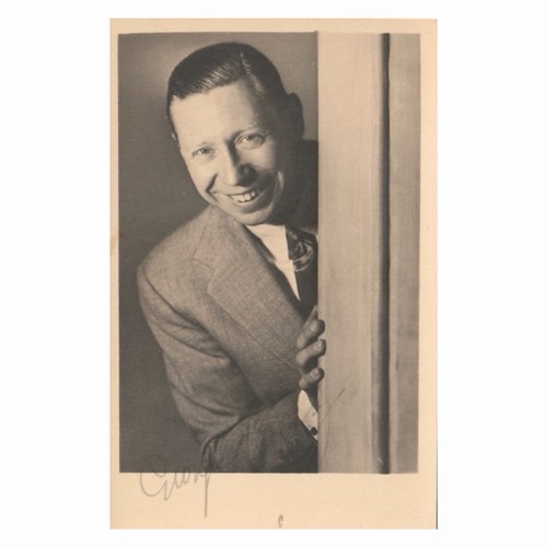 Authentic george formby - george,