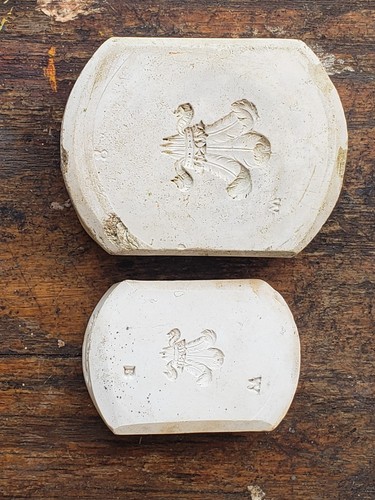 Ceramic wedgwood mould - ceramic,