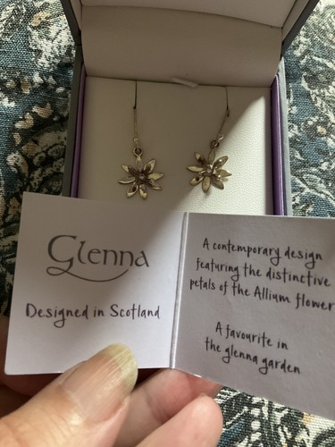 Stunning glenna scottish - stunning,