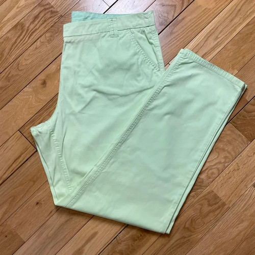 Maine new england pastel green - pastel,