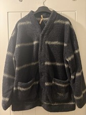Lady’s teddy fleece cardigan