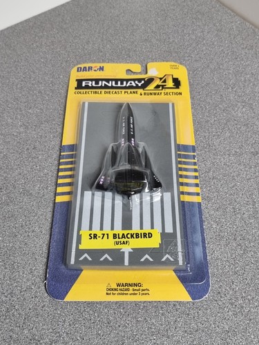 Daron runway diecast 71 - diecast, sr-71