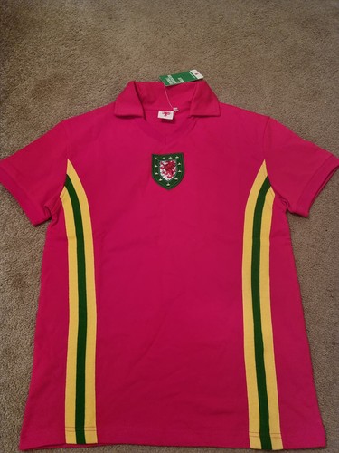Wales retro football shirt - football,