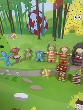 In The Night Garden Haahoo Tombliboos & Trousers Presents 2007 Magazine Figures