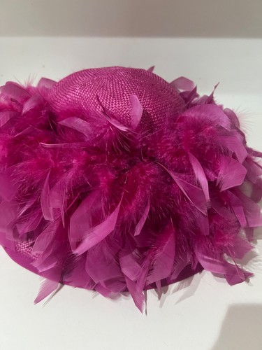 Cerise pink feather hat - pink,