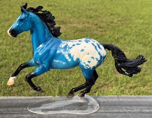 Breyer washington glossy blue - washington,