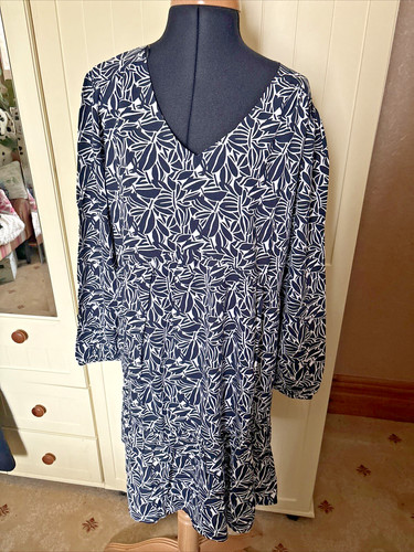 Damart ladies knee length - damart,