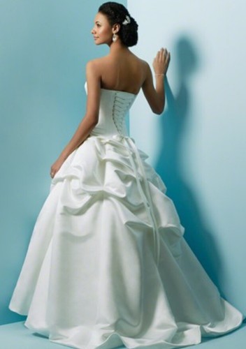 Bnwt alfred angelo wedding - angelo,