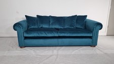 Duresta Maximus Grande in luxurious Teal velvet in excellent condition