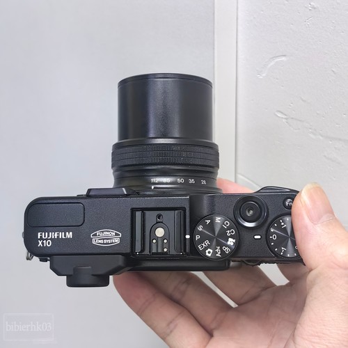 Fujifilm x10 12mp - 4x, optical