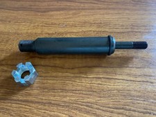 Stub Axle for classic Mini RH