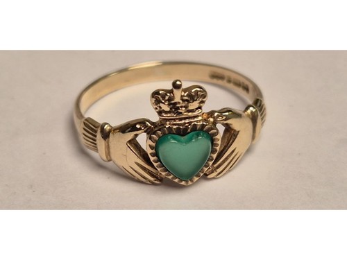 9ct yellow gold - claddagh, ring