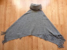 GREY PONCHO FROM QUIZ - ONE SIZE