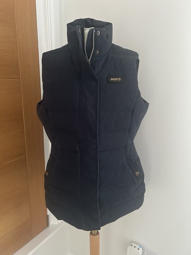 Musto navy padded gilet size - musto,