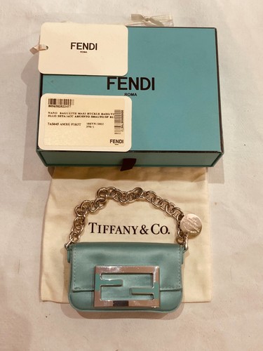 Fendi tiffany nano baguette - x,