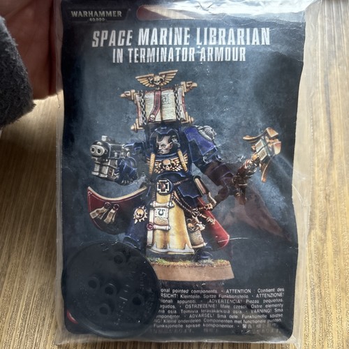 Oop space marine librarian - space, in