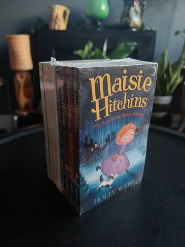 Maisie hitchins series - maisie,