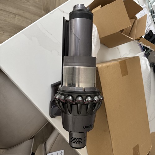 Genuine dyson v11 - v11, animal