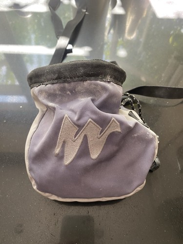 Quechua chalk bag - quechua,