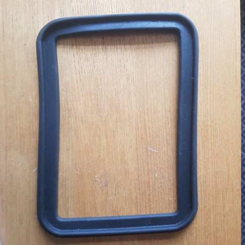 Door seal for crypto peerless - door,