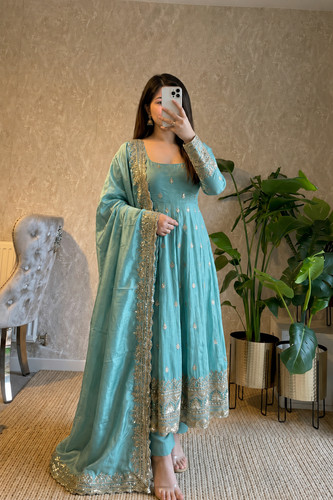 Pakistani dress salwar kameez - pakistani,