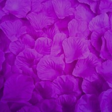 SILK ROSE PETALS FLOWER TABLE