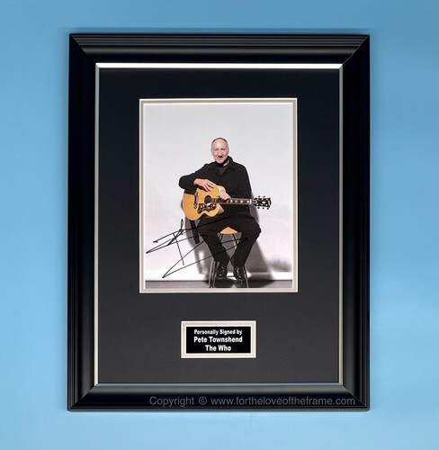 Pete townshend signed - townshend,