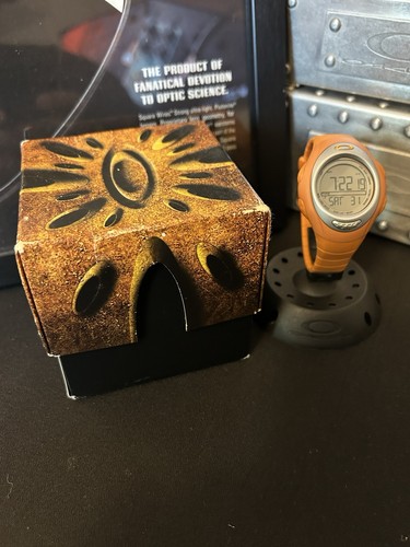 Genuine oakley watch orange - oakley, d5