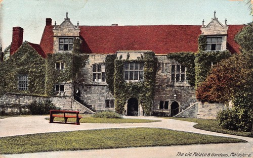 Postcard maidstone the old - -,