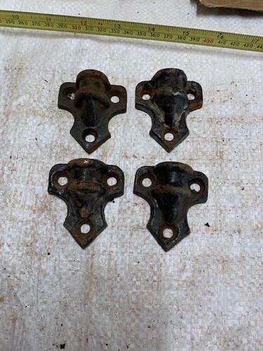 Pairs vintage cast - 2, 2"