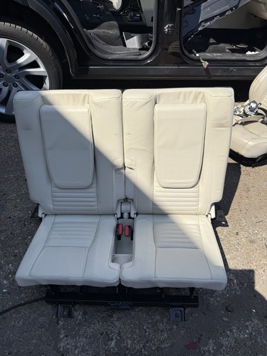 Land rover discovery sport - land,