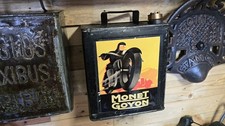Vintage Valor 2 Gallon petrol