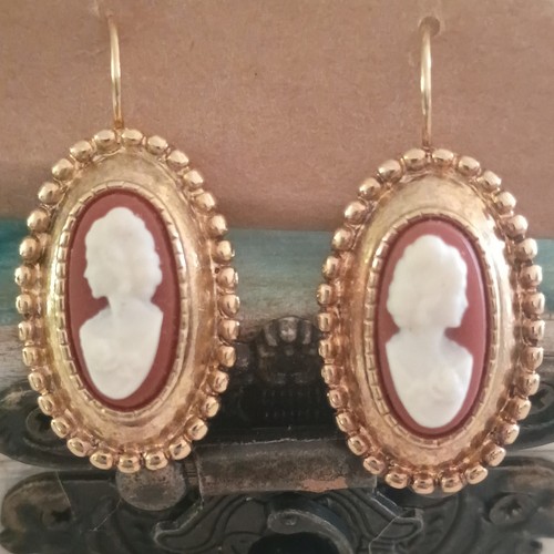 Cameo vintage 1928 drop - vintage,