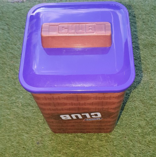 Mcvities club biscuits - mcvities, large