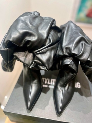 Pretty little thing black - pretty,