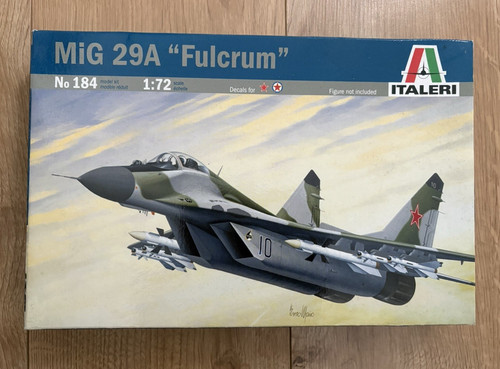 Italeri model kit 184 - italeri,