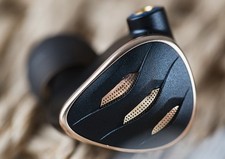 FiiO FH5S Hybrid Hi-Res IEM Earphones. New in sealed original packaging