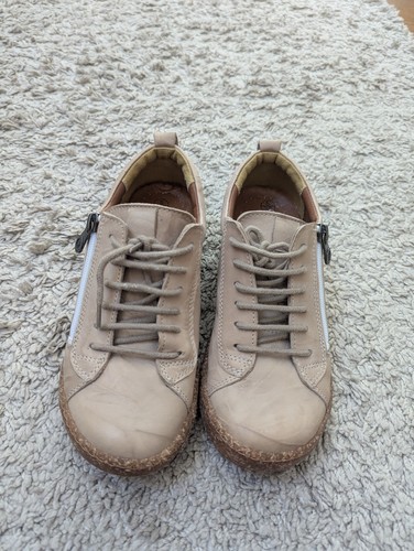 Loretta cream leather - loretta,