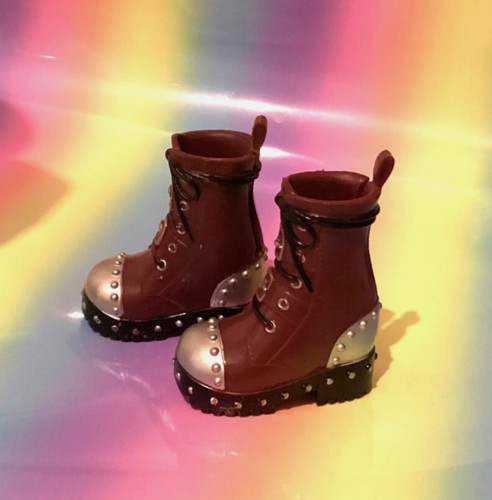 Rainbow high doll - doll, shoes