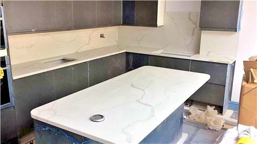 Calacatta quartz kitchen - quartz,