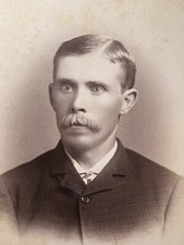 Vtg Victorian Cabinet Card by