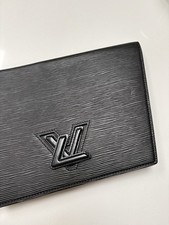 Louis Vuitton Trapeze Clutch Black Epi Leather Bag LV Made In France Vintage