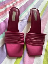 Primark Ladies Dark Cerise Pink Slip On Heeled Shoes Size UK 4 EUR 37 Raspberry