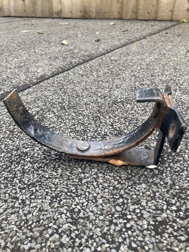 Cast iron gutter - bracket, 4.5