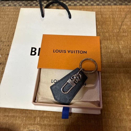 Louis vuitton key holder - louis,