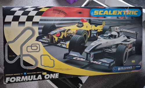 Scalextric formula one - scalextric,